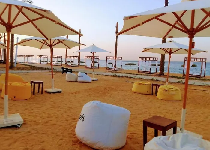 شالية بقرية ذاجروف السخنه بالجلالة The Groove Elsokhna